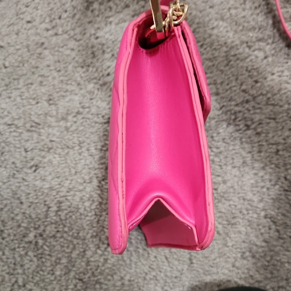 Forever 21 Pink Quilted Shoulder Bag/Purse With Adjustable Straps | One Size - Picture 9 of 11
